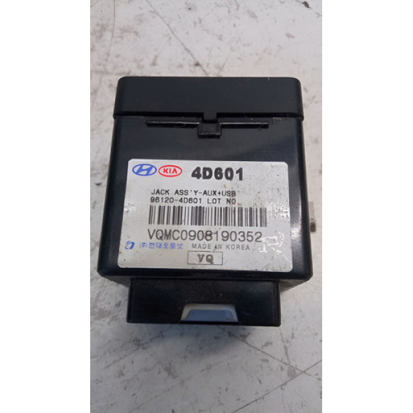 Entrada Usb Hyundai Tucson 2015 Original 