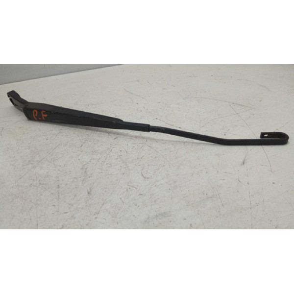 Haste Braço Limpador Parabrisa Direi Fiat Strada 2014 A 2016 - Direito