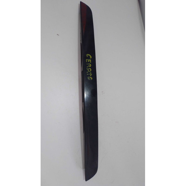 Moldura Luz De Placa Cerato 2010 A 2011 873111m010 Original - Preto