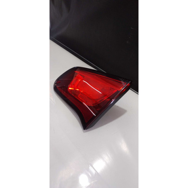 Lanterna Tampa Traseira Direita Citroen C3 2015 Original Direito/passageiro Vermelho