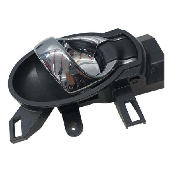 Maçaneta Externa Dianteira Direita March 2015  - Preto - Dianteira