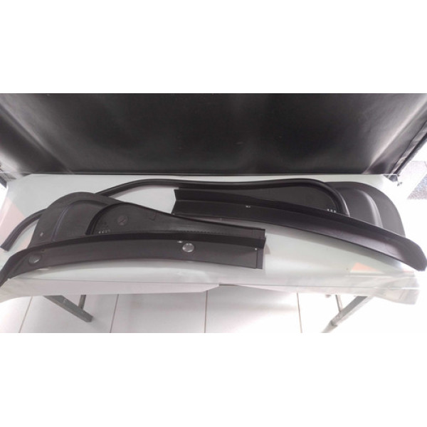 Par Grade Parabrisa Churrasqueira Polo Virtus 6eb819404b Preto