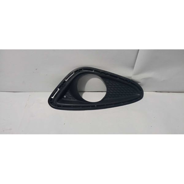 Grade Moldura Farol Milha Esquerdo Hyundai Hb20 12/15  Preto