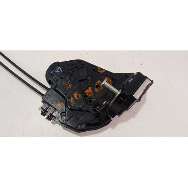 Fechadura Porta Traseira Esquerda Toyota Corolla 2016