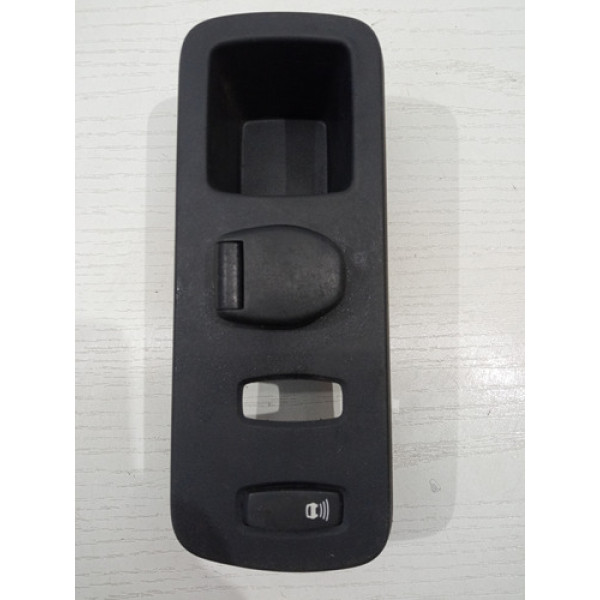 Moldura Painel Acendedor Renault Duster Preto