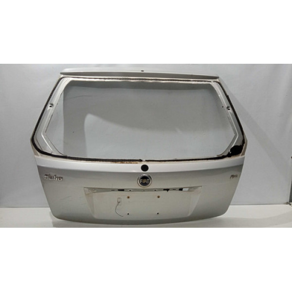 Tampa Traseira Do Porta-mala Fiat Palio 2004 A 2007  Prata