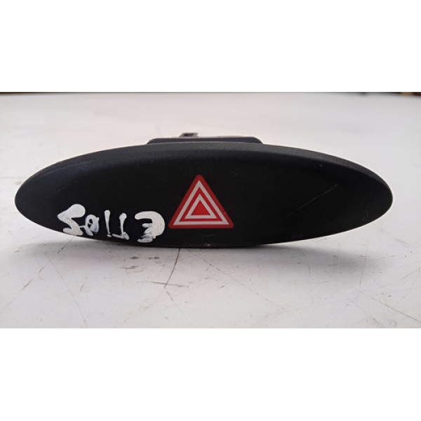 Botão Pisca Alerta Toyota Etios 2017 Original  Preto