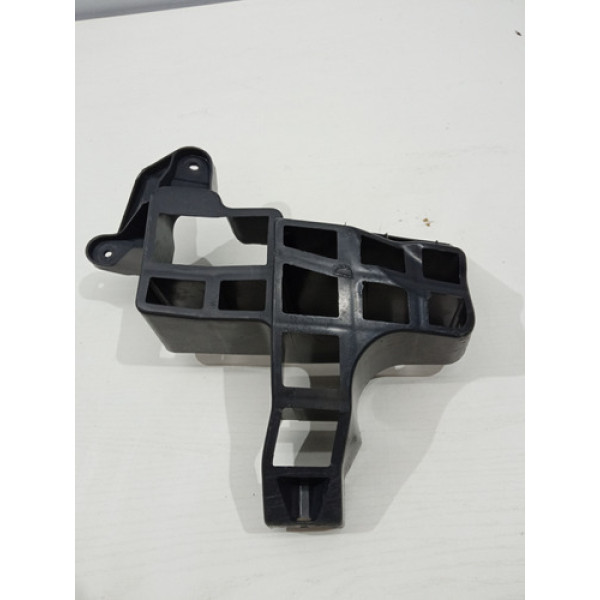 Suporte Parachoque Traseiro Direito Sandero - 8200531546