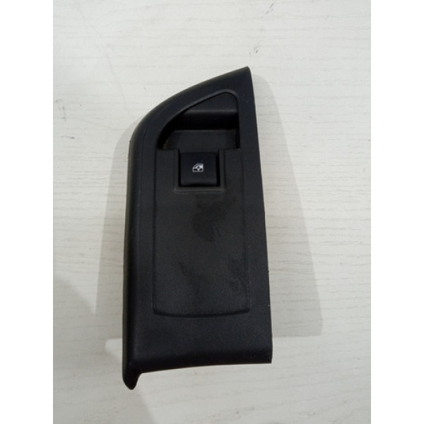 Botão Vidro Elétrico Dianteiro Direito P Gm Onix 2012 A 2017