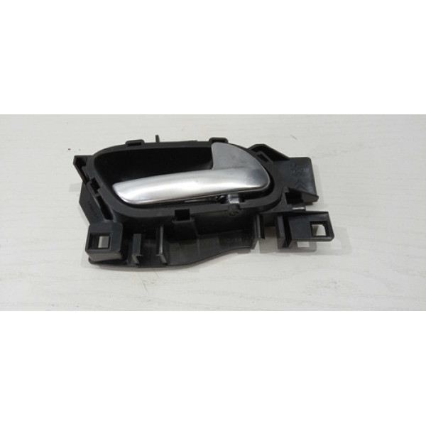 Maçaneta Interna Dianteiro Direito D Peugeot 208 2008 A 2019 Preto Dianteira
