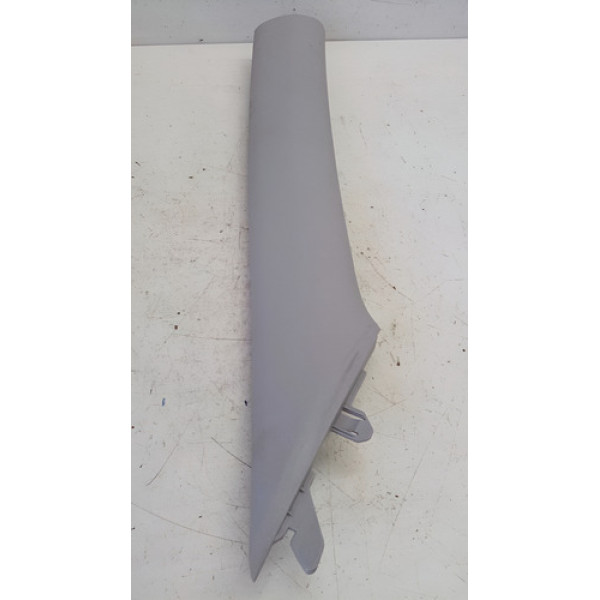 Acabamento Coluna Dianteira Direita Hyundai Veloster 2012 Cinza