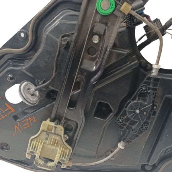Máquina Vidro Suporte New Traseiro Esquer Fiesta 2011 A 2019