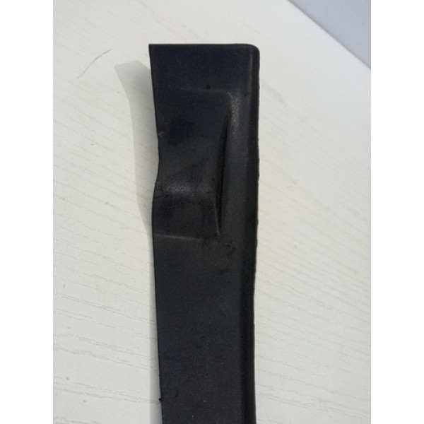 Acabamento Moldura Churrasqueira Direito Gr Onix 2013 A 2019