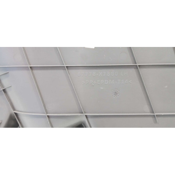 Forro Porta Dianteiro Esquerdo Chevrolet Cobalt 67778x7b00 Marrom