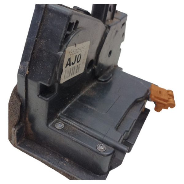 Fechadura Dianteiro Elétrico Porta Direito On Gm 2012 A 2019