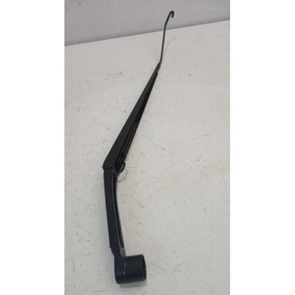 Braço Limpador Dianteiro Direito Kicks 2020-2021 Original Direito