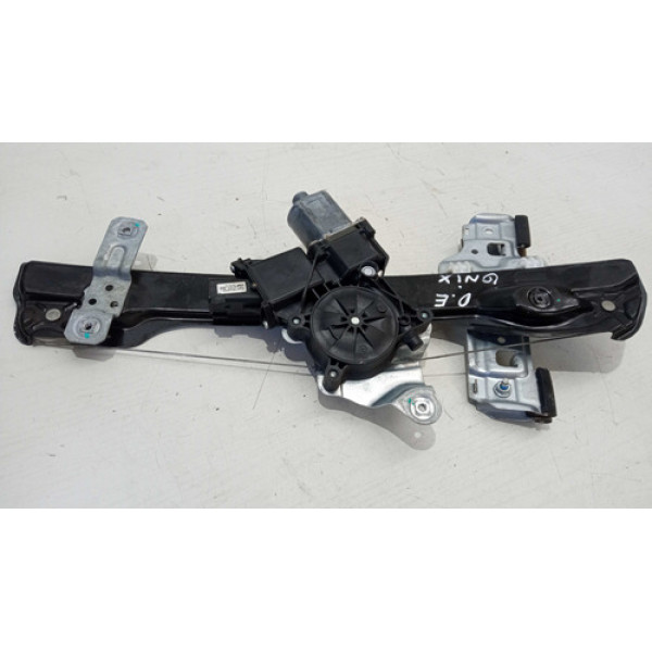 Máquina De Vidro Dianteira Esquerda Gm Onix Lt 2013 A 2019