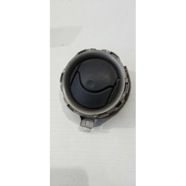 Difusor De Ar Esquerdo Nissan March Versa 2010 A 20 Original