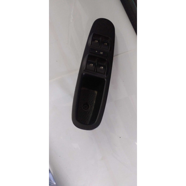 Botão Do Vidro Eletrico Dianteiro Esq Punto 2012 Original