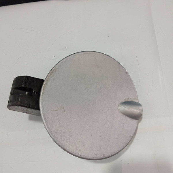 Portinhola Abertura Tanque Gm Prisma Celta 2007/2010 Prata 2007