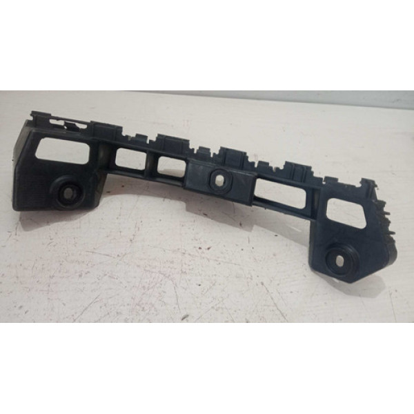 Suporte Fixação Para-choque Traseiro Esq  Voyage 09/12