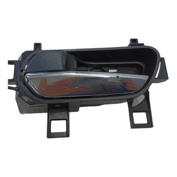 Maçaneta Interna Nissan Kicks Traseiro Esquerdo 2016 - Cromado - Traseira