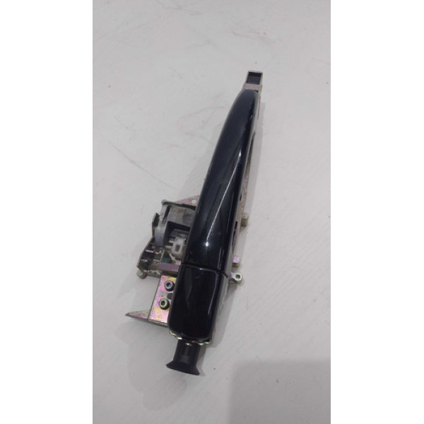 Macaneta Externa Dianteiro Direito C Peugeot 208 2008 A 2020 Dianteira