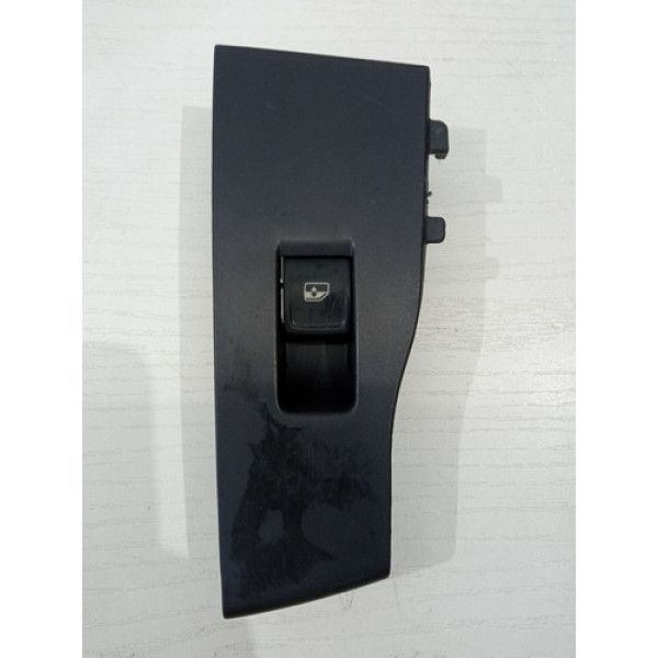 Botão Vidro Traseiro Direito Vw Polo 