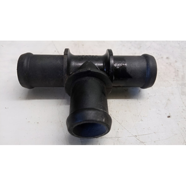 Conexão Mangueira Radiador Volkswagen Up Tsi 2015 Original  Preto