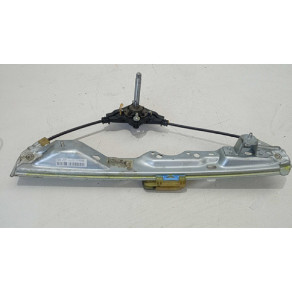 Maquina Vidro Manual Dianteira Le Fiat Strada Mobi Argo 