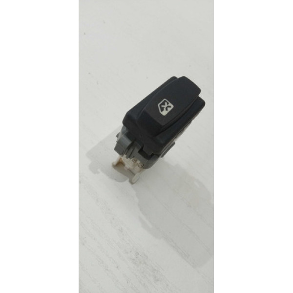 Botao Trava Vidro Traseiros Renault Duster 2017 Original
