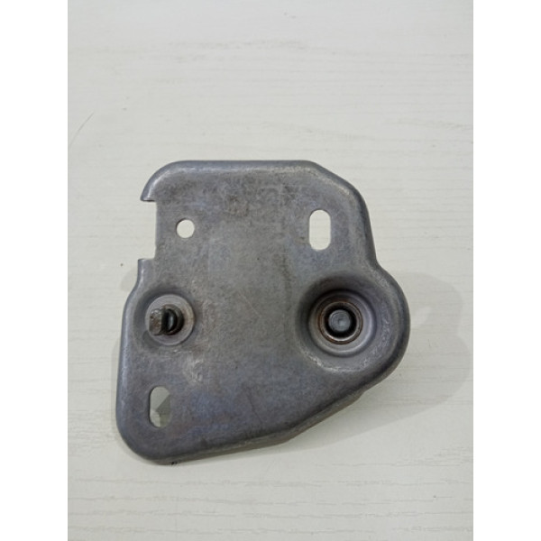 Trava Capo - Polo 2018 2019 2020 Volkswagen 3v0823186a