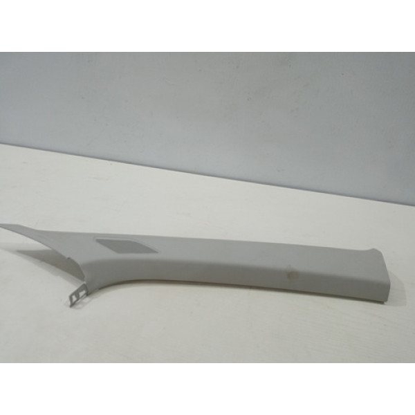 Moldura Coluna Dianteira Dir. Polo-virtus- Beats 6ea867234