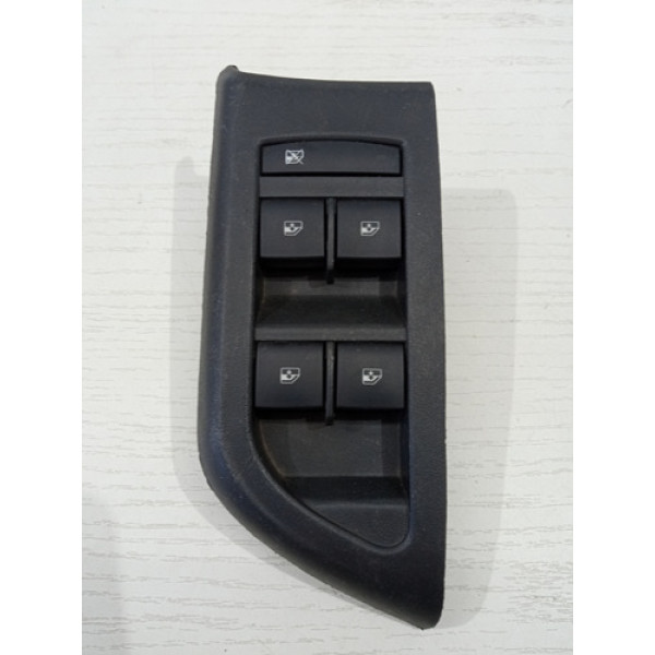 Botão Vidro Elétrico Dianteiro Esquerdo Gm Onix 2012 A 2020