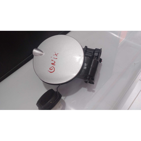 Portinhola Tanque Eletrica Gm Onix Original 2014 A 2019 Prata 2018