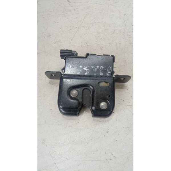 Trava Fechadura Porta Malas Duster 2014 Em Diante