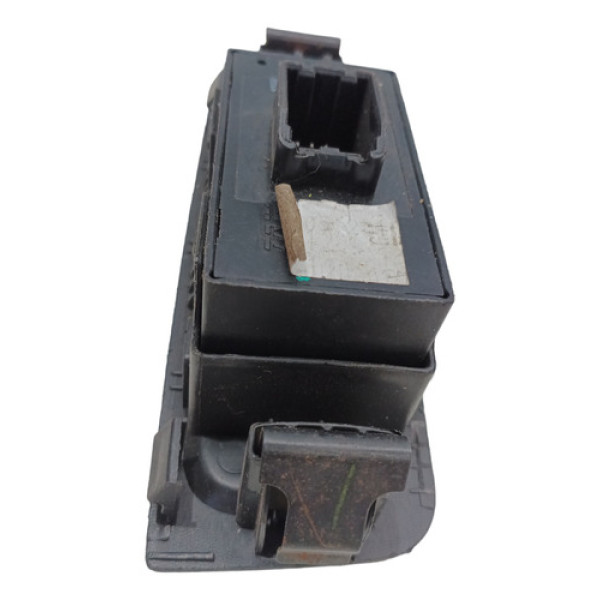 Botão Vidro Traseiro Esquerdo Gm Onix 2012 A 2017 Original