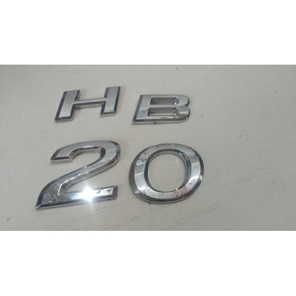 Emblema Traseiro 4 Letras Hyundai Hb20 2016
