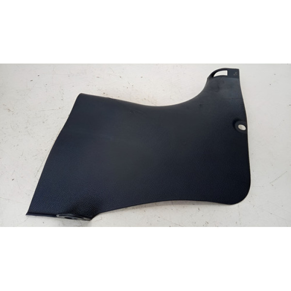 Acabamento Soleira Dianteira Esquerda Kia Cerato 858241m000 Cinza