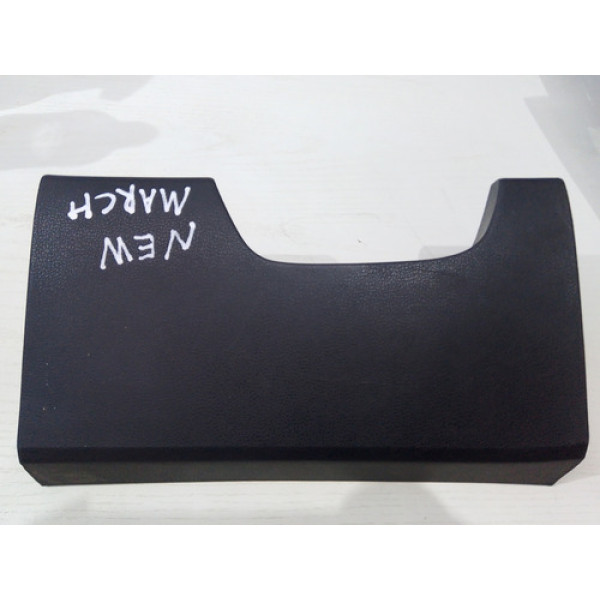 Moldura Inferior Lado Esquerdo Painel Nissan March 2018