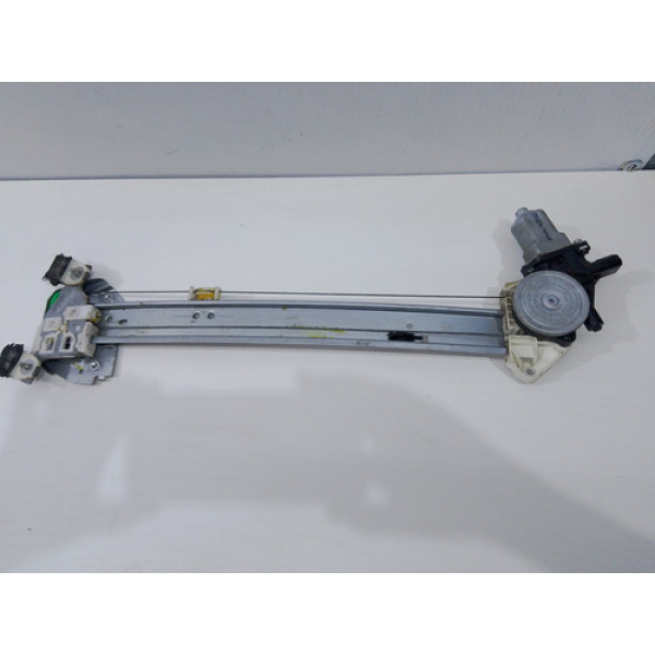 Máquina Vidro Elétrico Tras/direito Honda Hr-v C41426-100