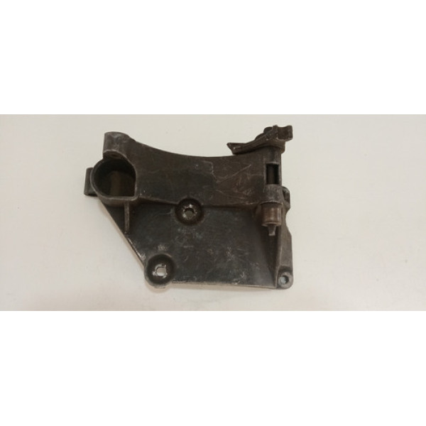 Suporte Do Alternador Golf Polo Passat 94/98 028903143ad