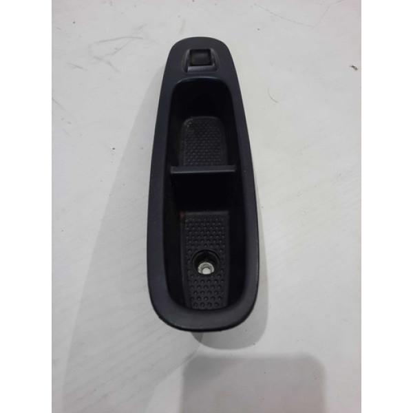 Moldura Botão Traseira Direito 2016