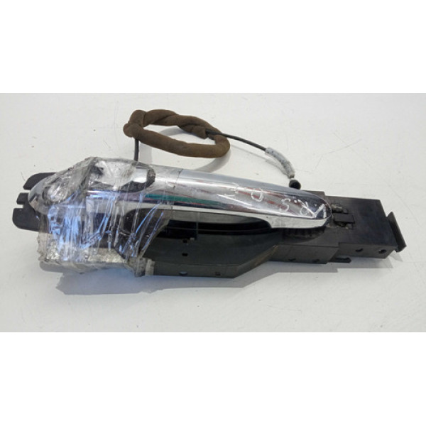 Maçaneta Externa Traseira Esquerda Versa 2011/2017 - Cromado - Traseira