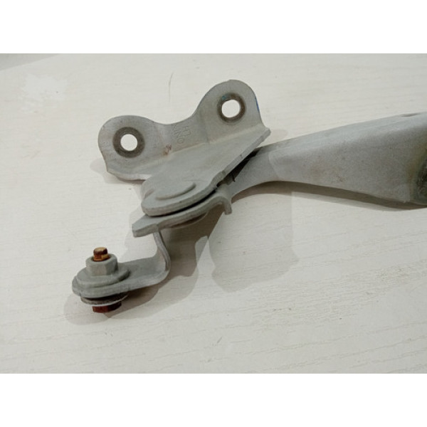 Dobradiça Braço Capô Esquerdo Lado G Onix Prisma 2013 A 2020