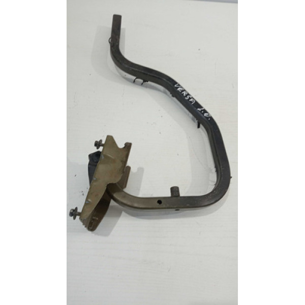 Dobradiça Tampa Nissan Versa 17 A 19 Traseira