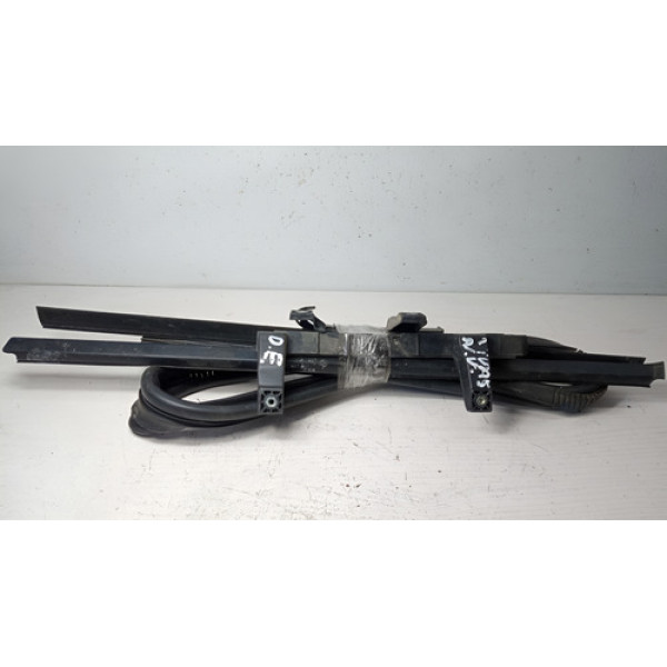 Kit Pestana Fiat Uno Dianteiro Esquerdo 2015 Original  Preto