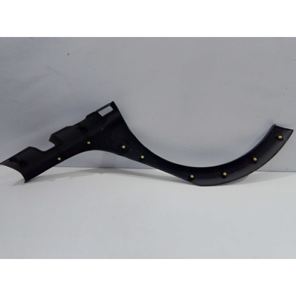 Moldura Para Lama Traseiro Esquerdo Sandero 788a37389r - Preto