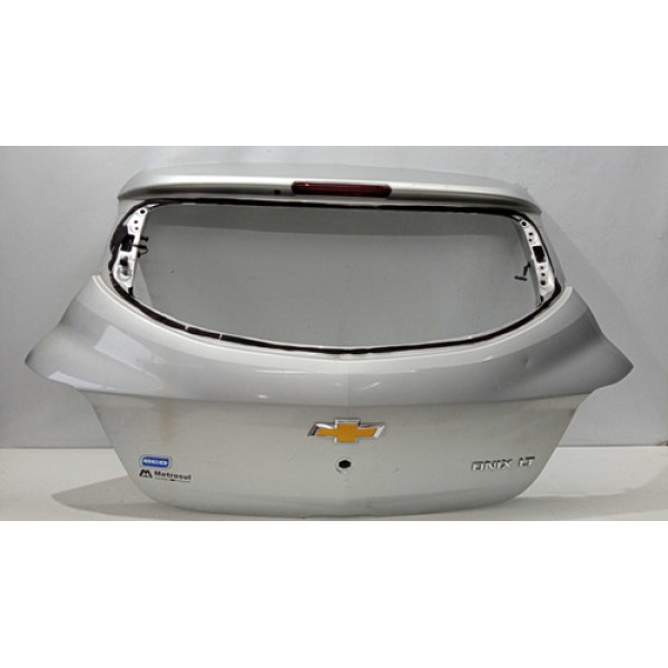 Tampa Traseira Chevrolet Onix 2013 2014 2015 2016 2017 2019 Prata