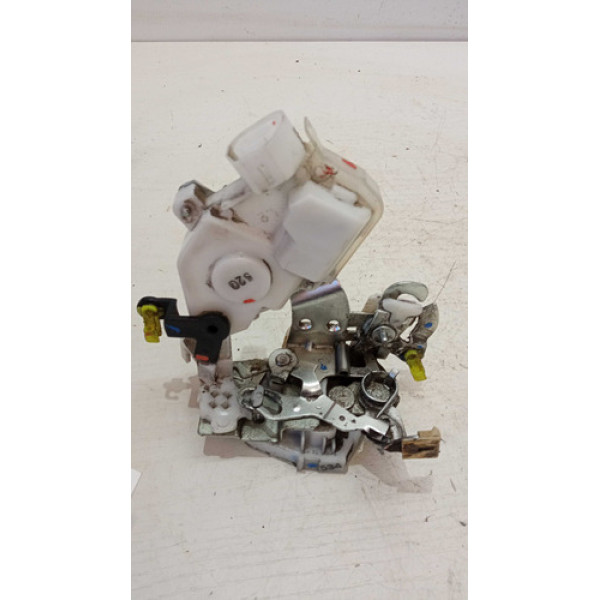 Fechadura Porta Traseira Esquerda Toyota Etios